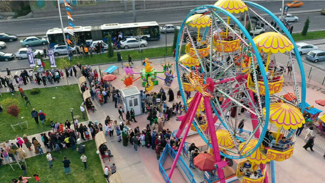 Keçiören Belediyesi, ücretsiz lunaparkı kapatma kararı aldı!