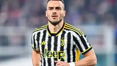 Fenerbahçe Filip Kostic'i kadrosuna kattı