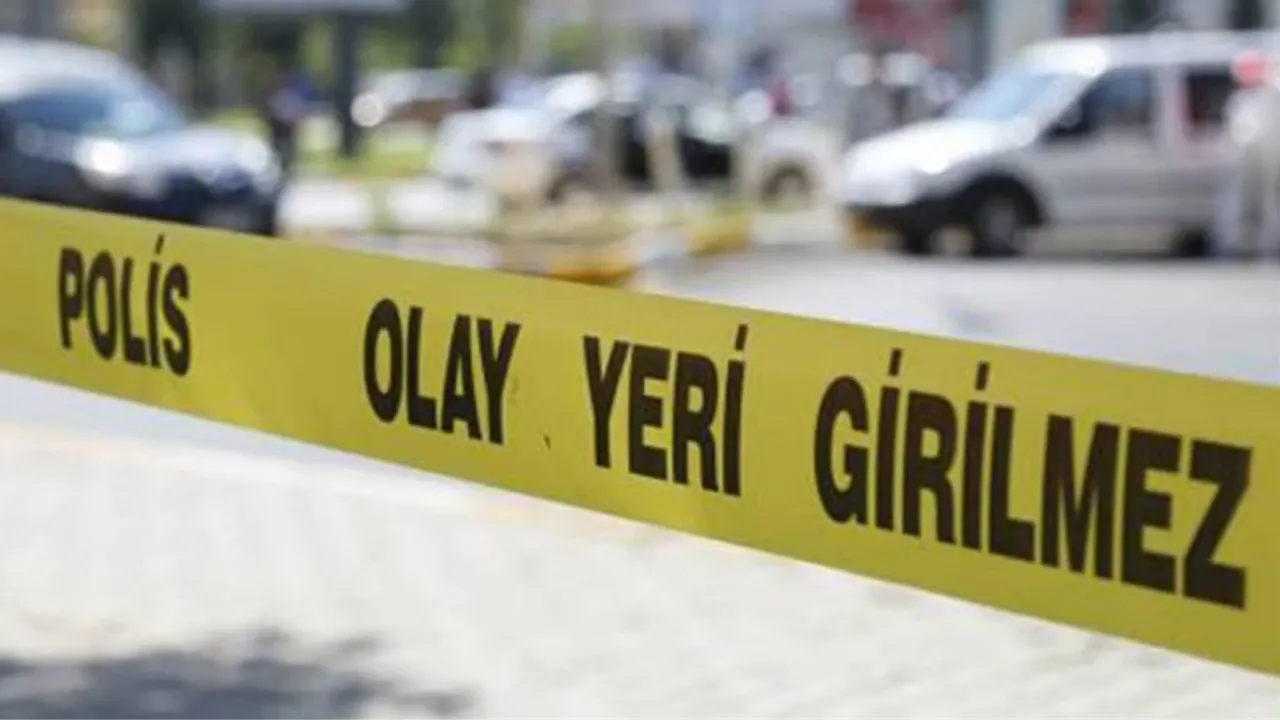 Ankara'da polise ateş açan saldırgan, kendi silahıyla yaralandı